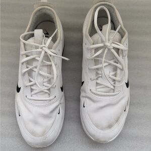 Nike Used Woman White Sneakers with Black Details